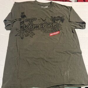 Vtg Red Stripe Jamaican Beer Gray graphic Tee t-shirt Jamaica tropical Limin’